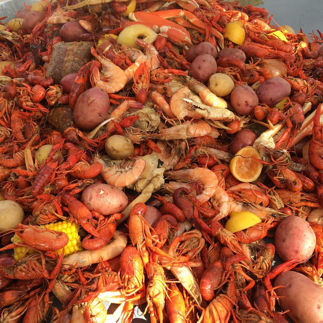 How To Boil Crawfish Louisiana Style Southern Boyz Outdoors